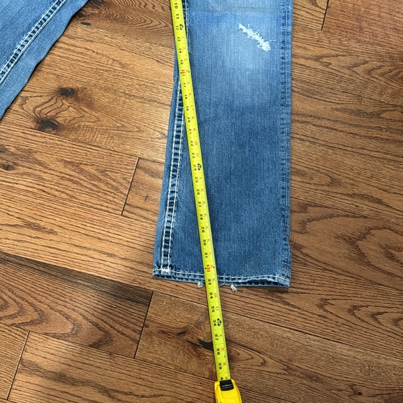 TRUE RELIGION JEANS - Picture 3 of 11